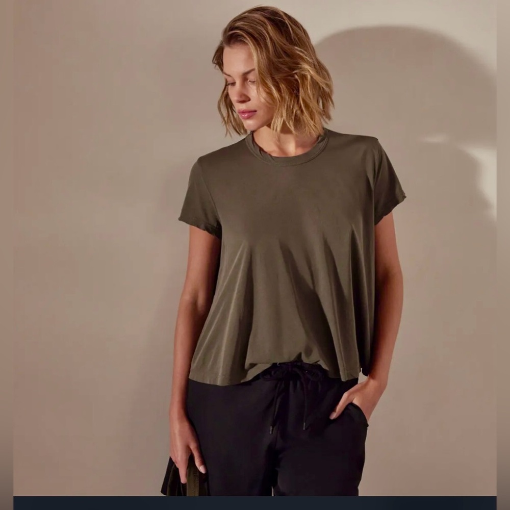 James Perse high gauge a line tee